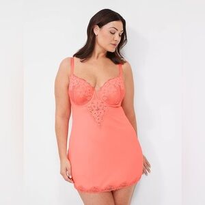 Cacique Intimates  Sleep & Lounge
Underwire Lace Slip in pink blush Sz 40DDD